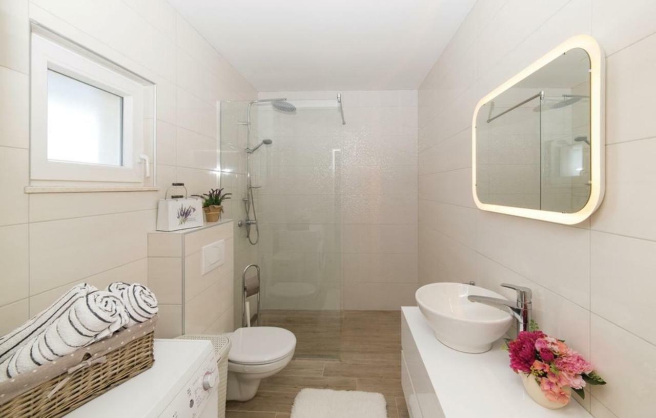 Luxury Villa Vela Rina Mali Drvenik Esterno foto